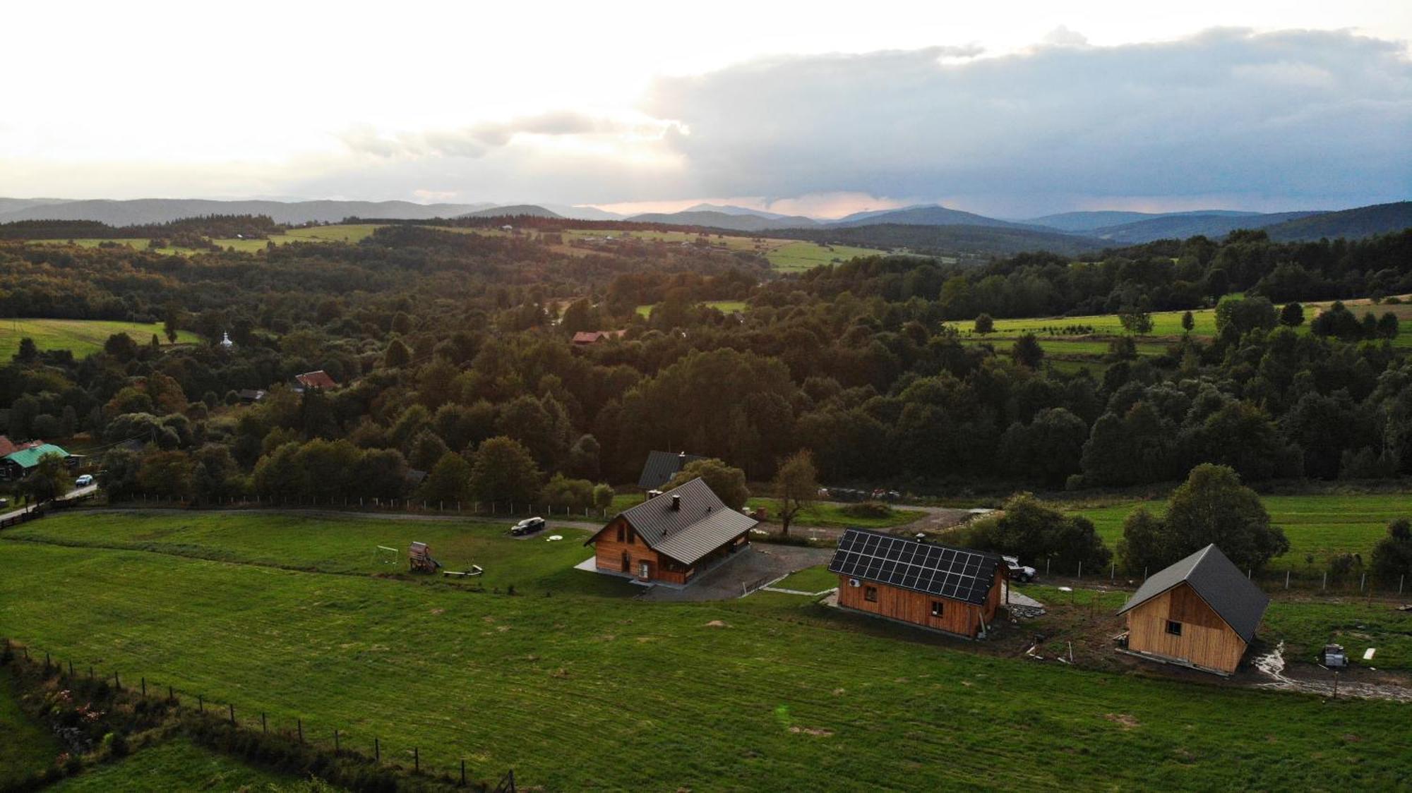 Ferienwohnung Kuznia Nowica Uscie Gorlickie Exterior foto